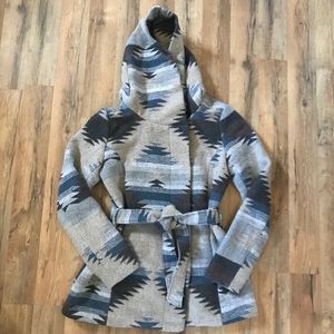 Aztec Print Coat | Size Medium